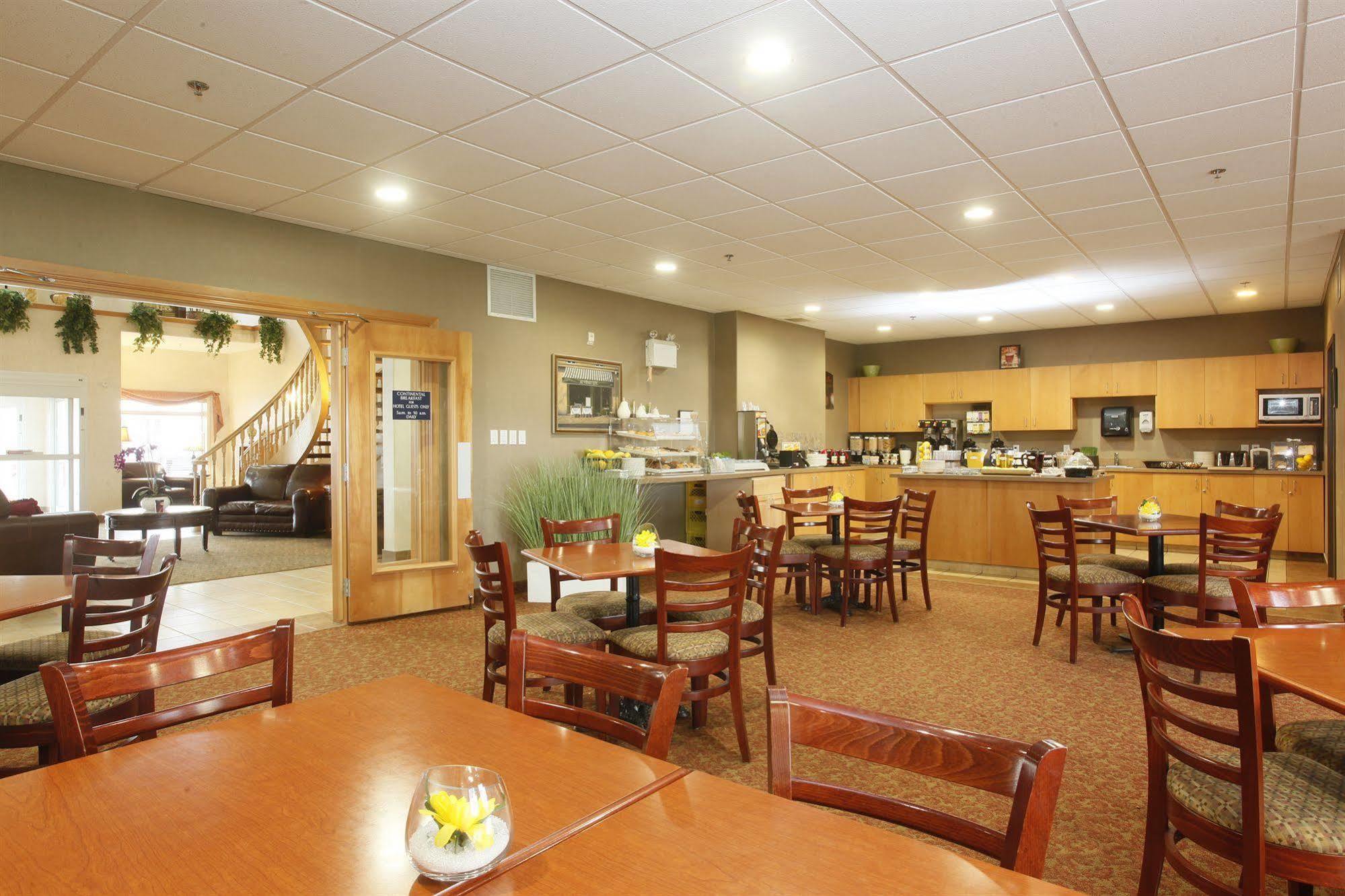 Stonebridge Hotel Dawson Creek Eksteriør billede